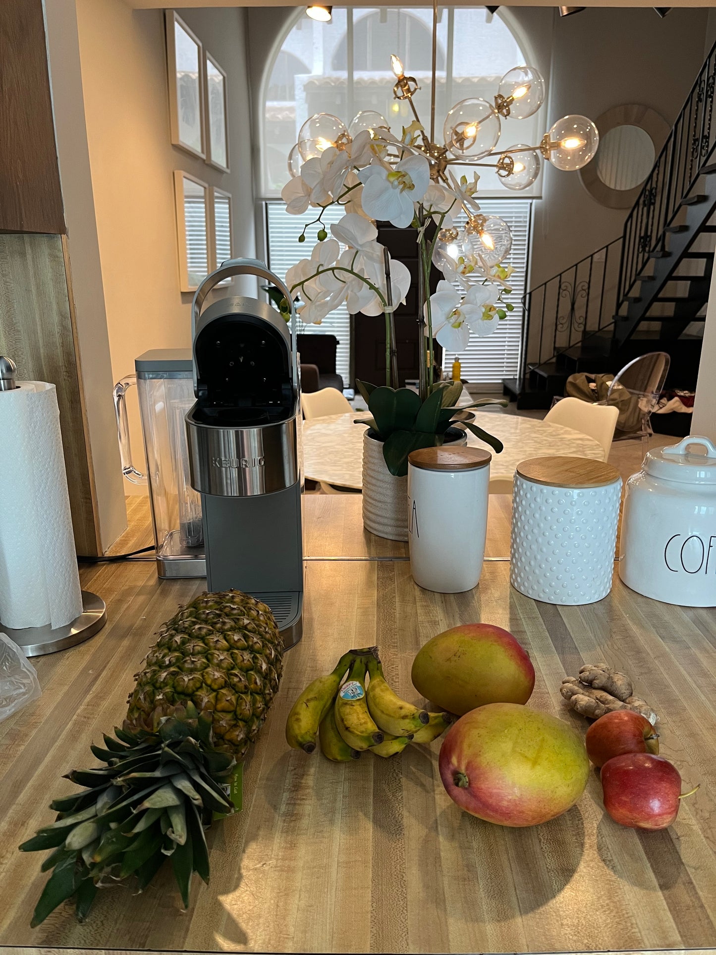 Nature’s Medicine: Holistic Guide & Cookbook